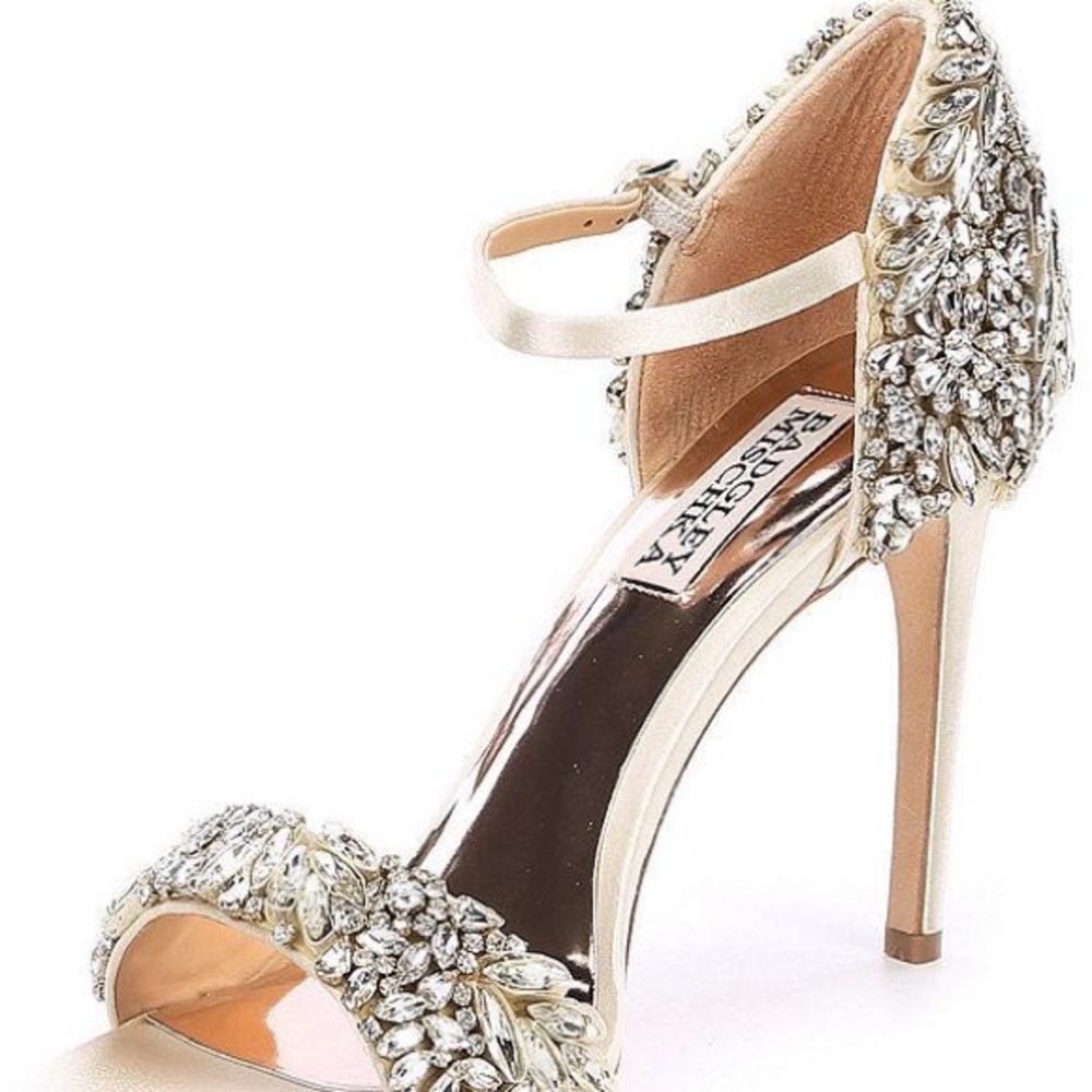 Badgley Mischka Satin Tampa Ivory Crystal Ankle Strap Sandals NWT